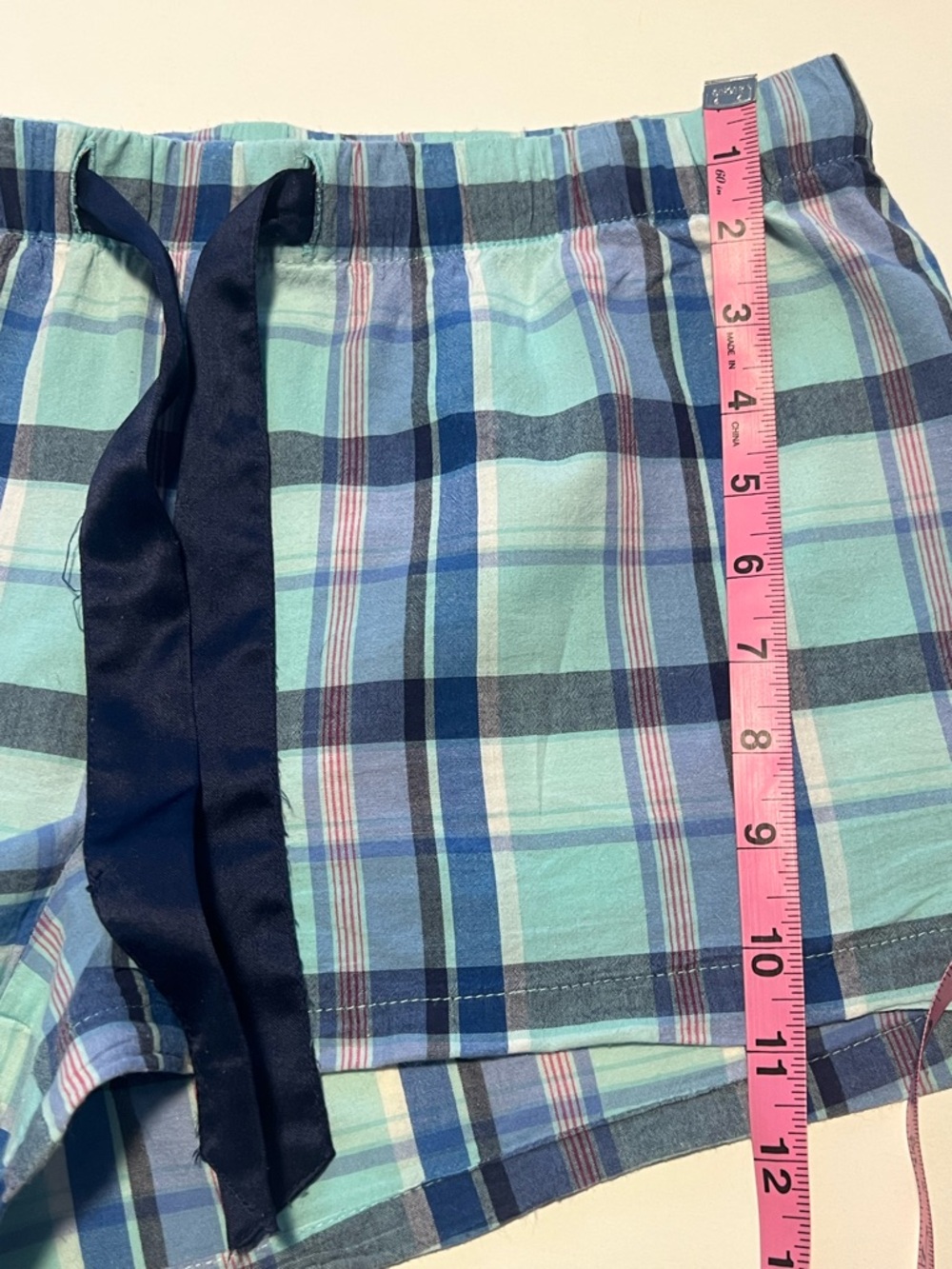 Old Navy Blue Plaid Pajama Shorts - Picture 4 of 7